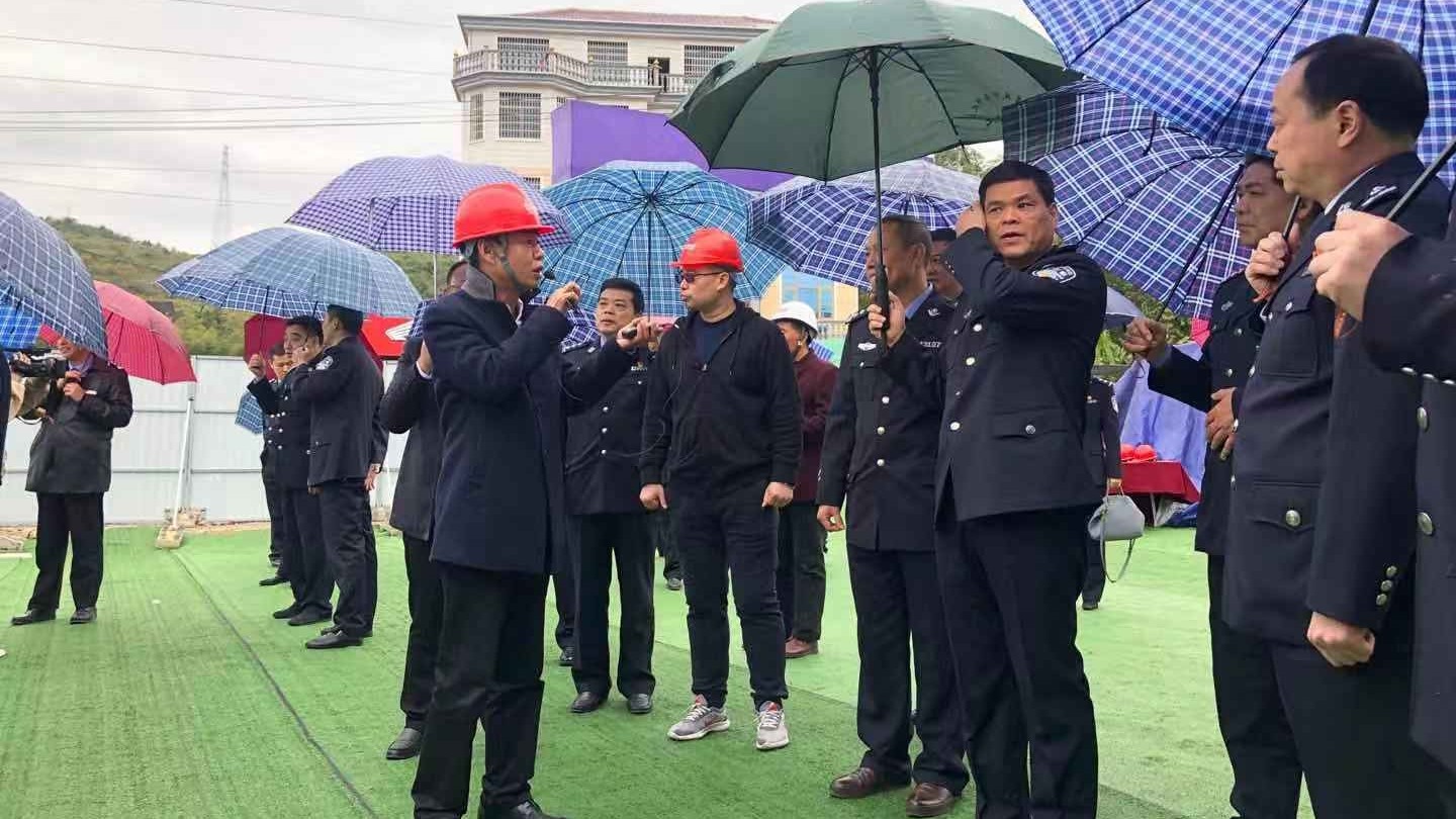 王成良副市長率婁底市公安系統(tǒng)觀摩團赴中連項目考察裝配式建筑